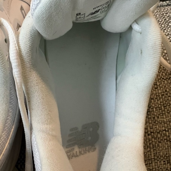 New Balance Women’s 411 Walking Sneakers Classic White New without tags - Picture 4 of 6